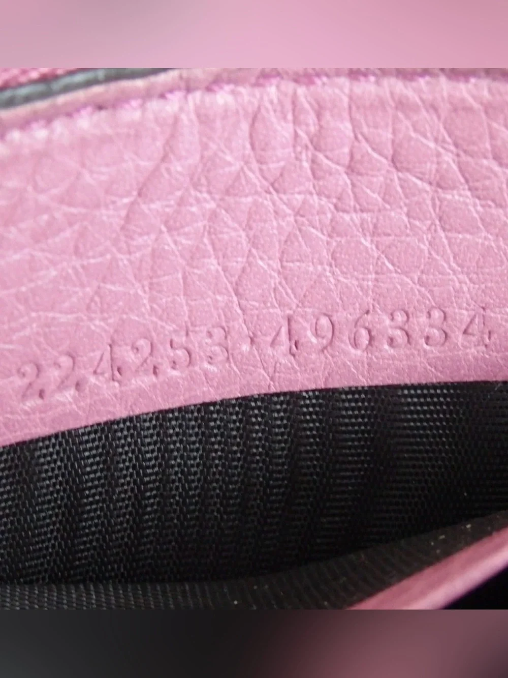 GUCCI Diamanté Bamboo Zip Around Wallet 😍💗 - Picture 6 of 16